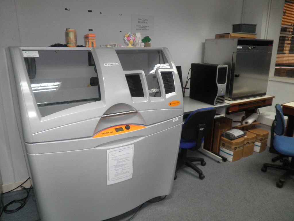 ZPRINTER 450 P3010457 1024x768 3D Printing Zprinter 450